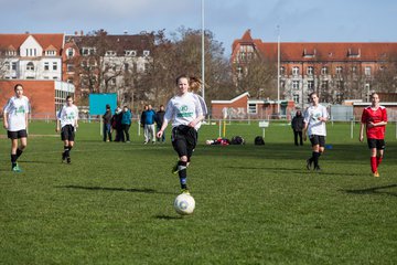Bild 98 - C-Juniorinnen Kieler MTV -  MTSV POlympia Neumuenster : Ergebnis: 1:0